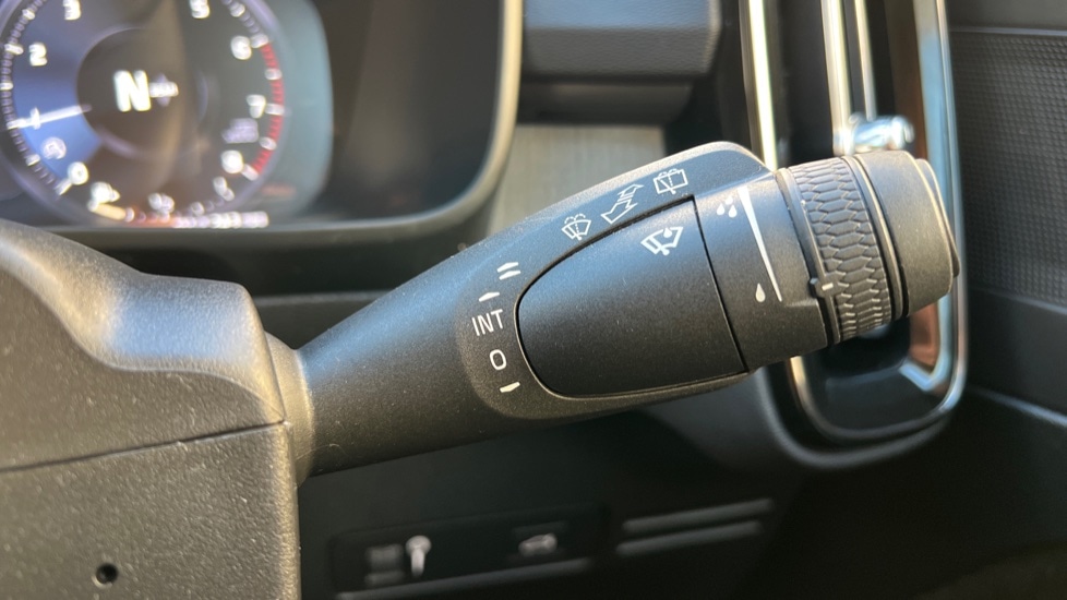 Used Volvo XC40 2021 for sale - 76872171: Photo 29