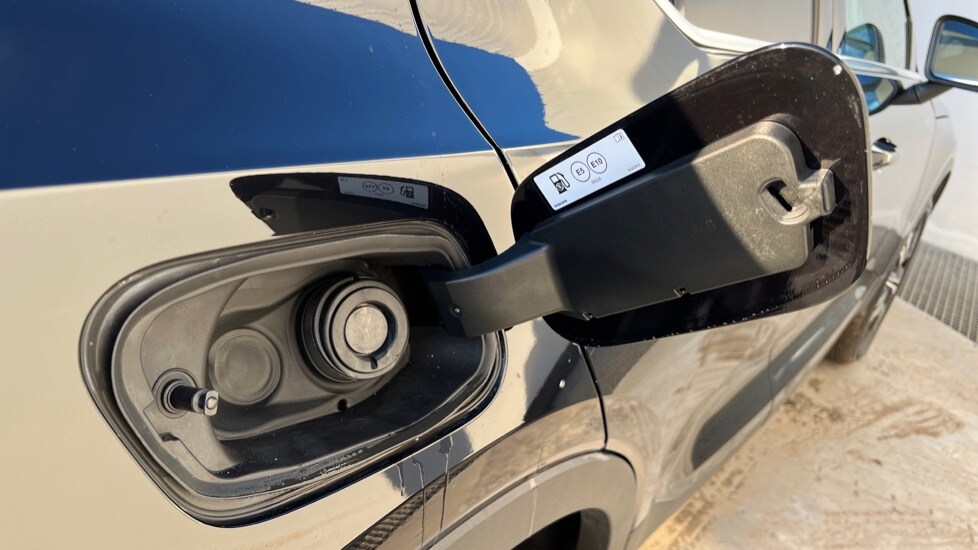 Used Volvo XC40 2021 for sale - 76872171: Photo 38