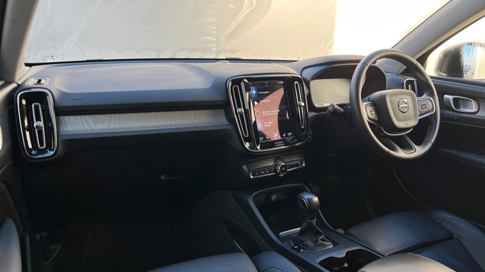 Used Volvo XC40 2021 for sale - 76872171: Photo 4