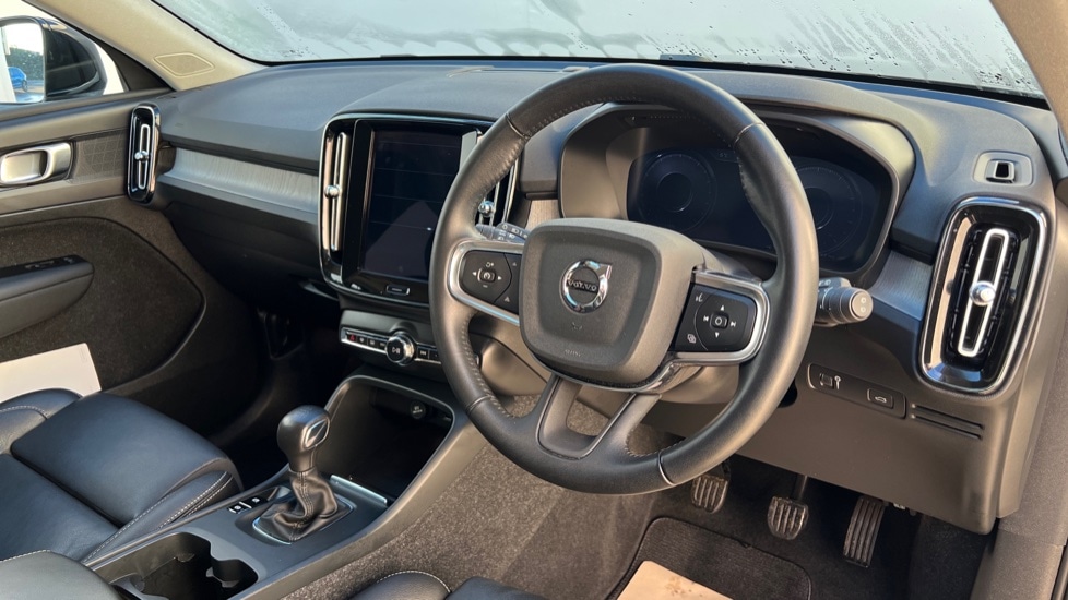 Used Volvo XC40 2021 for sale - 76872171: Photo 5
