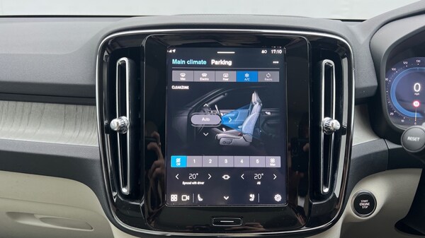 Used Volvo XC40 2024 for sale - 76297339: Photo 20