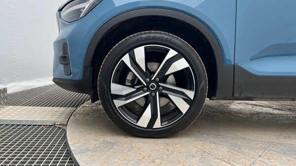 Used Volvo XC40 2024 for sale - 76297339: Photo 25