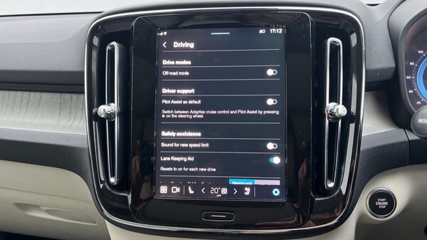 Used Volvo XC40 2024 for sale - 76297339: Photo 37