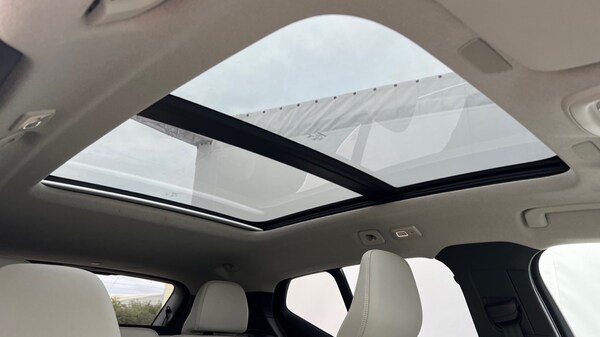 Used Volvo XC40 2024 for sale - 76297339: Photo 40