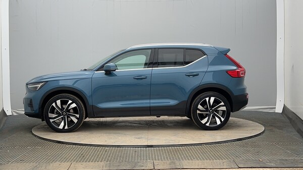 Used Volvo XC40 2024 for sale - 76297339: Photo 8