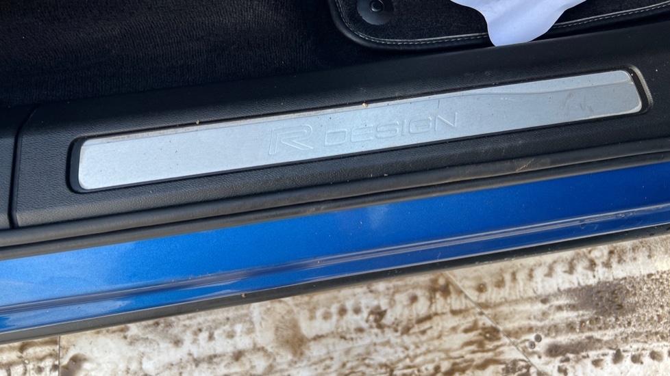 Used Volvo XC60 2019 for sale - 76826650: Photo 39