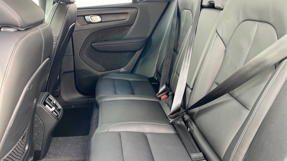 Used Volvo XC40 2025 for sale - 76361793: Photo 10