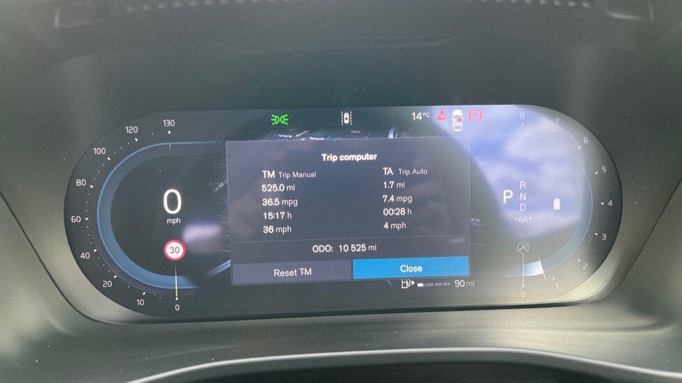 Used Volvo XC40 2025 for sale - 76361793: Photo 11