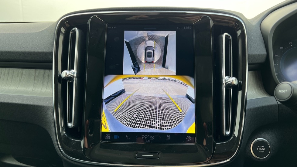 Used Volvo XC40 2025 for sale - 76361793: Photo 35