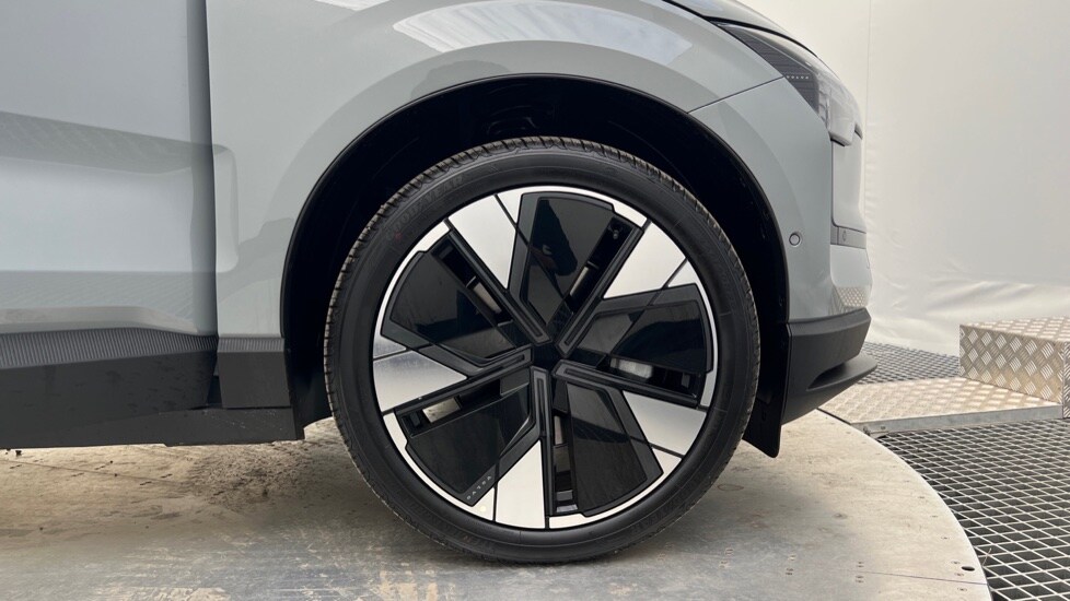 Used Volvo EX30 2025 for sale - 76168735: Photo 25