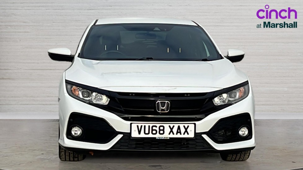 Used Honda Civic 2018 for sale - 76873632: Photo 8