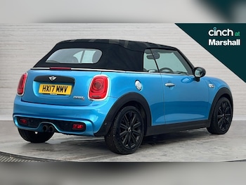 Used MINI Convertible 2017 for sale - 76420289: Photo