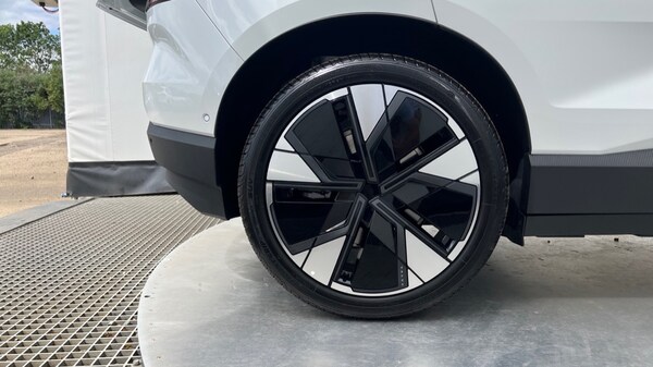 Used Volvo EX30 2025 for sale - 75160021: Photo 16