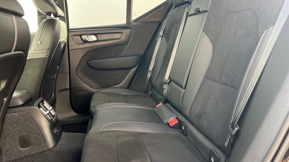 Used Volvo XC40 2022 for sale - 76567988: Photo 10