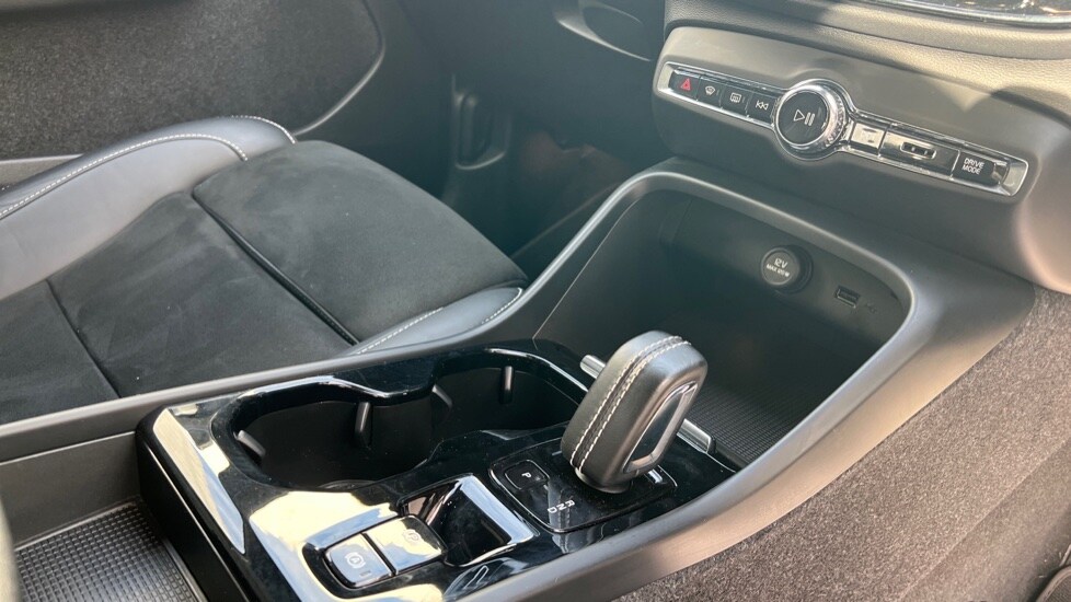 Used Volvo XC40 2022 for sale - 76567988: Photo 14