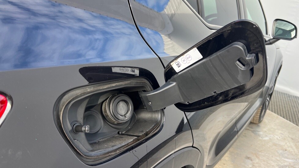 Used Volvo XC40 2022 for sale - 76567988: Photo 38