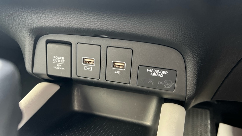 Used Honda Jazz 2022 for sale - 76870288: Photo 44