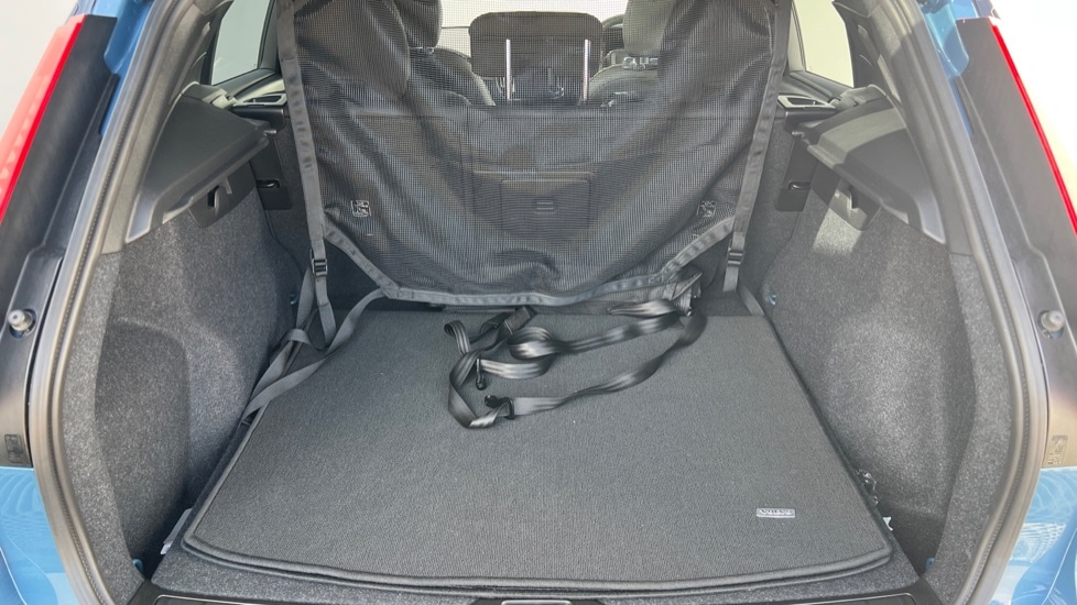 Used Volvo XC40 2025 for sale - 76869451: Photo 17