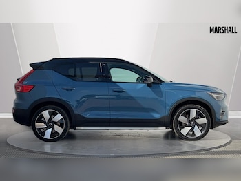 Used Volvo XC40 2025 for sale - 76869451: Photo