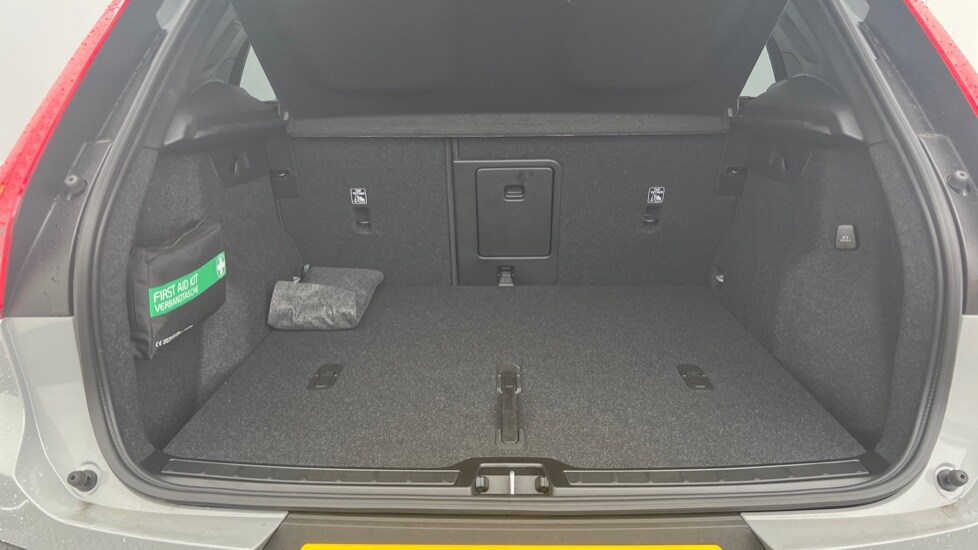 Used Volvo XC40 2025 for sale - 76168741: Photo 17