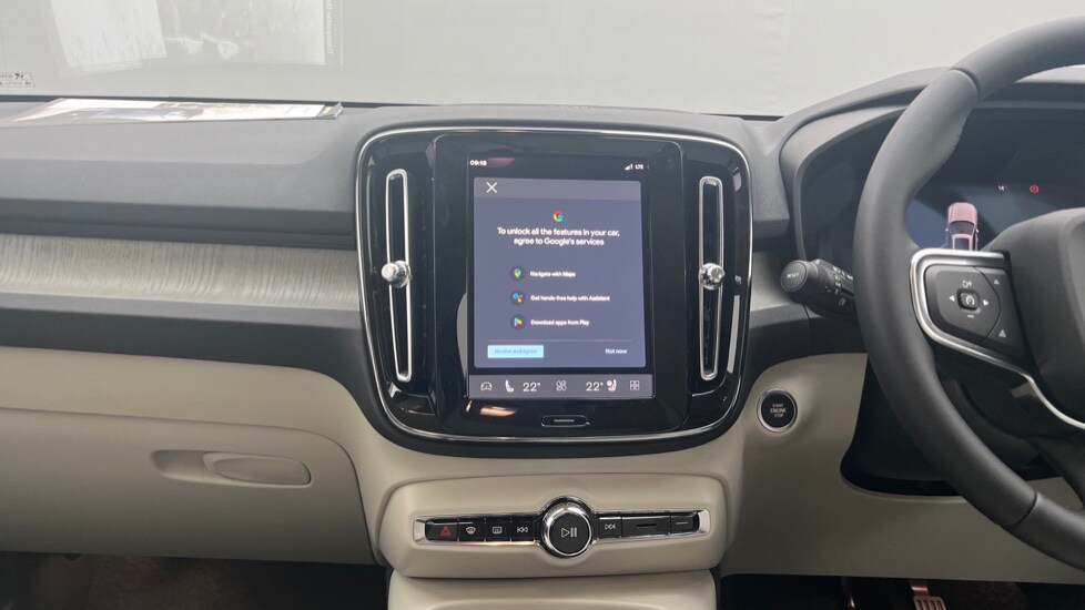 Used Volvo XC40 2025 for sale - 76168741: Photo 22