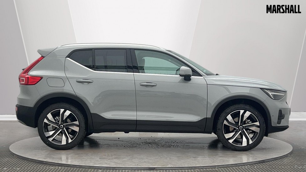 Used Volvo XC40 2025 for sale - 76168741: Photo 3