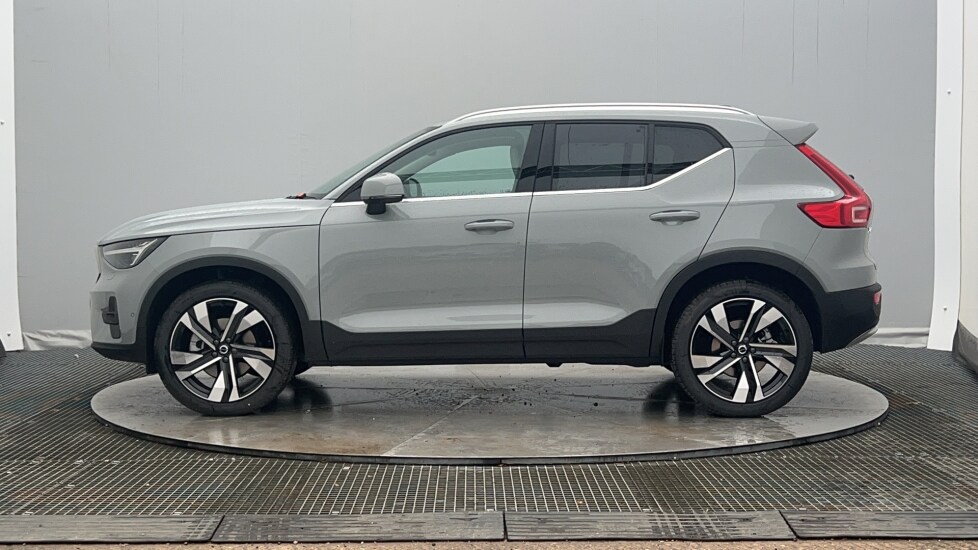 Used Volvo XC40 2025 for sale - 76168741: Photo 8