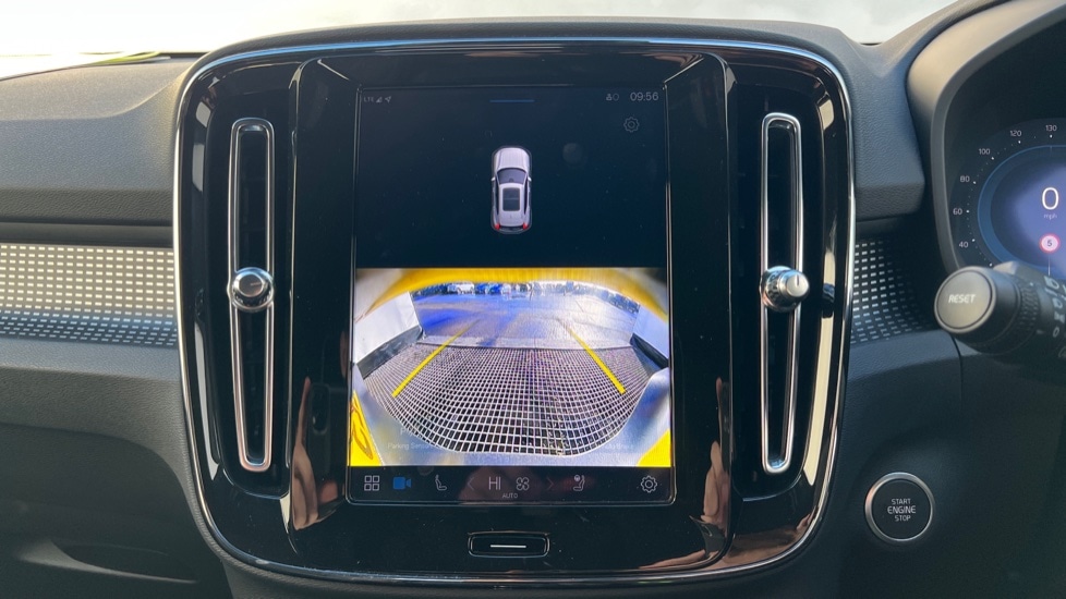 Used Volvo XC40 2025 for sale - 76872726: Photo 35