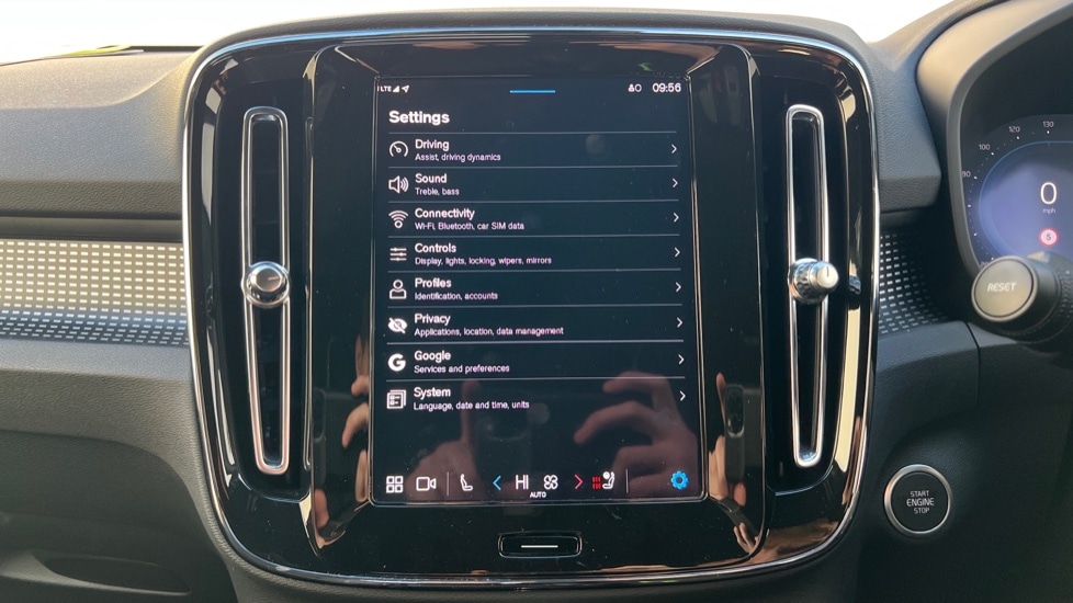 Used Volvo XC40 2025 for sale - 76872726: Photo 36