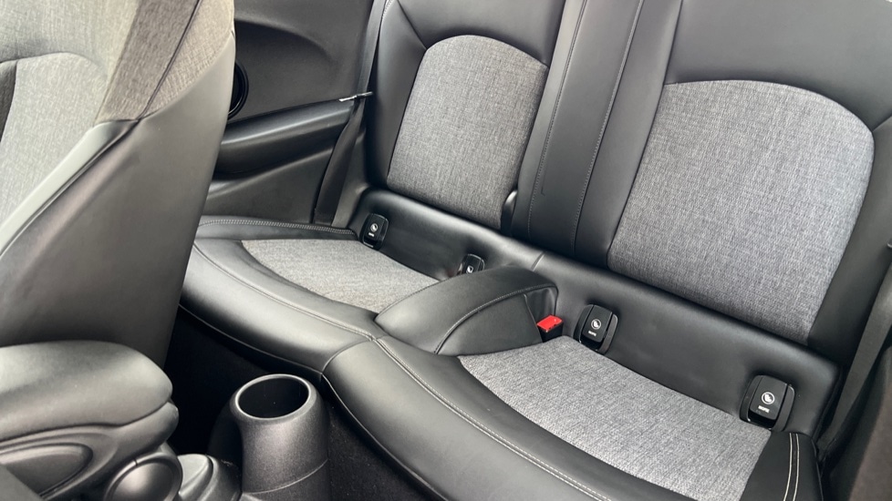 Used MINI Hatch 2021 for sale - 76870361: Photo 14