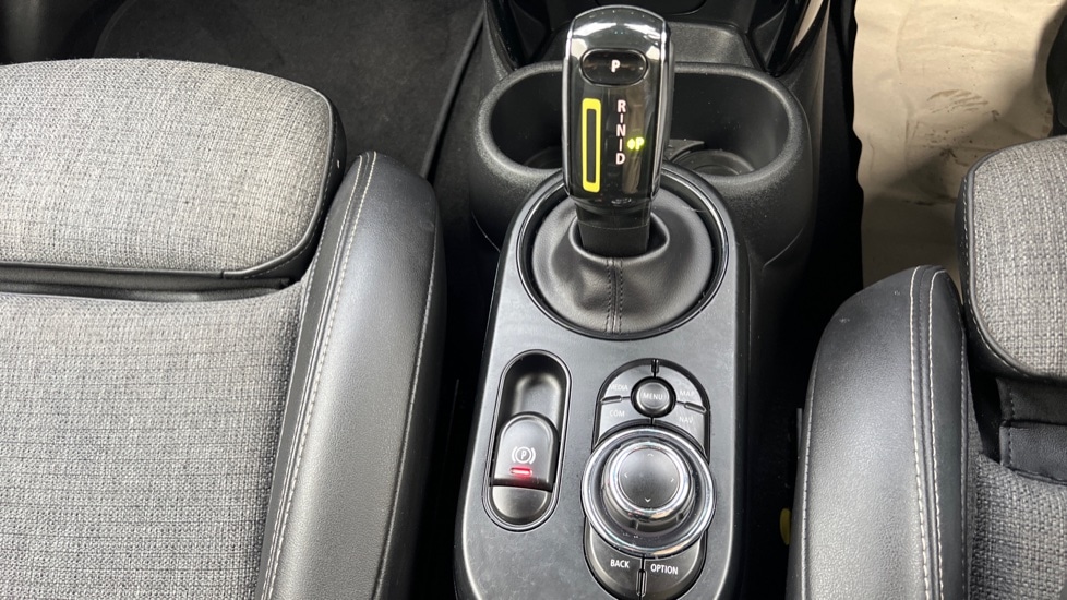 Used MINI Hatch 2021 for sale - 76870361: Photo 31