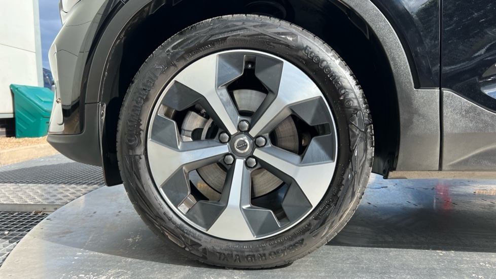 Used Volvo XC40 2024 for sale - 76459058: Photo 25