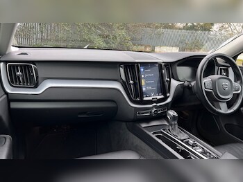 Used Volvo XC60 2018 for sale - 76907925: Photo