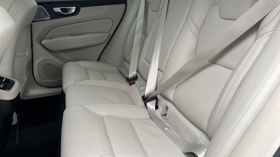 Used Volvo XC60 2025 for sale - 76874146: Photo 10