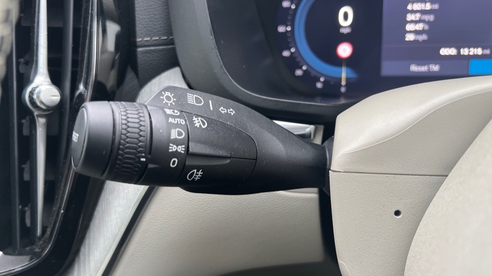 Used Volvo XC60 2025 for sale - 76874146: Photo 28