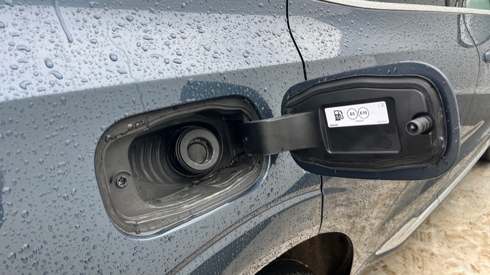 Used Volvo XC60 2025 for sale - 76874146: Photo 39