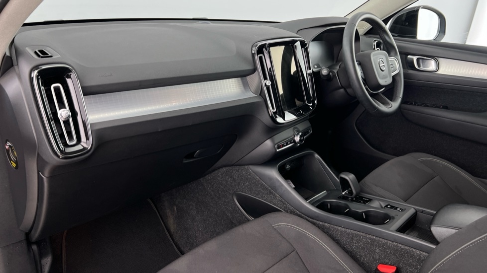 Used Volvo XC40 2021 for sale - 76400610: Photo 6