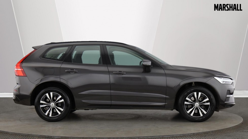 Used Volvo XC60 2022 for sale - 76533951: Photo 2