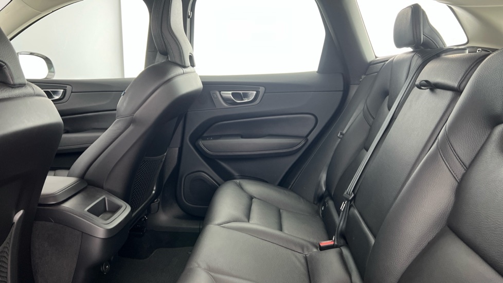 Used Volvo XC60 2022 for sale - 76533951: Photo 7
