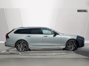 Used Volvo V90 2025 for sale - 75222366: Photo