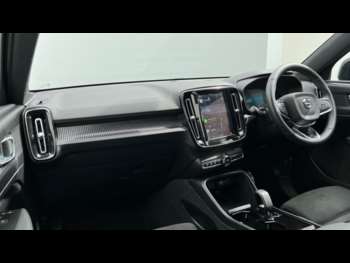 Used Volvo XC40 2022 for sale - 74986752: Photo