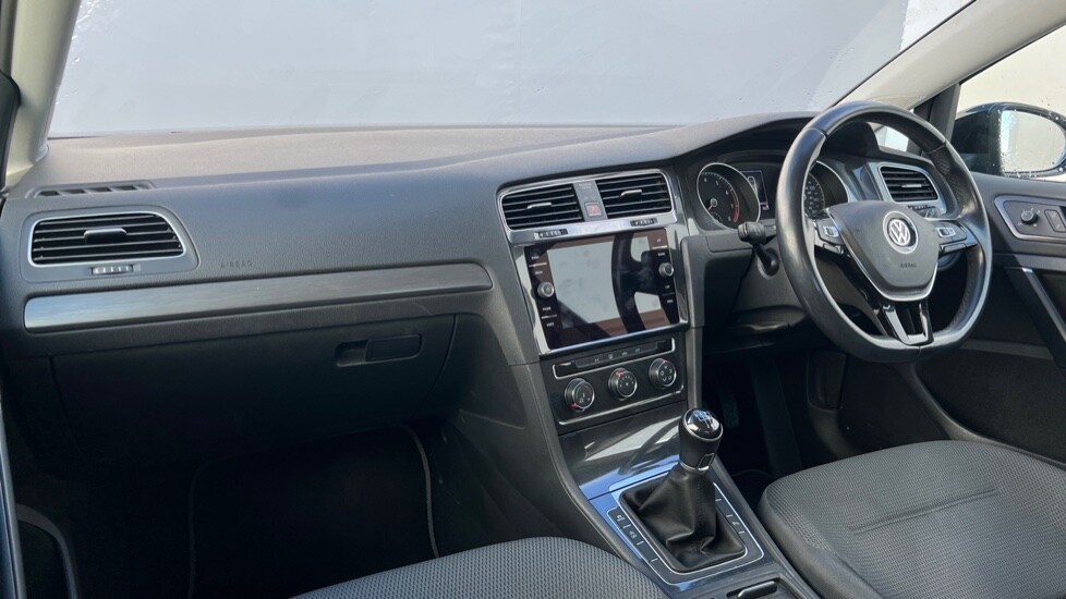 Used Volkswagen Golf 2018 for sale - 76112038: Photo 10