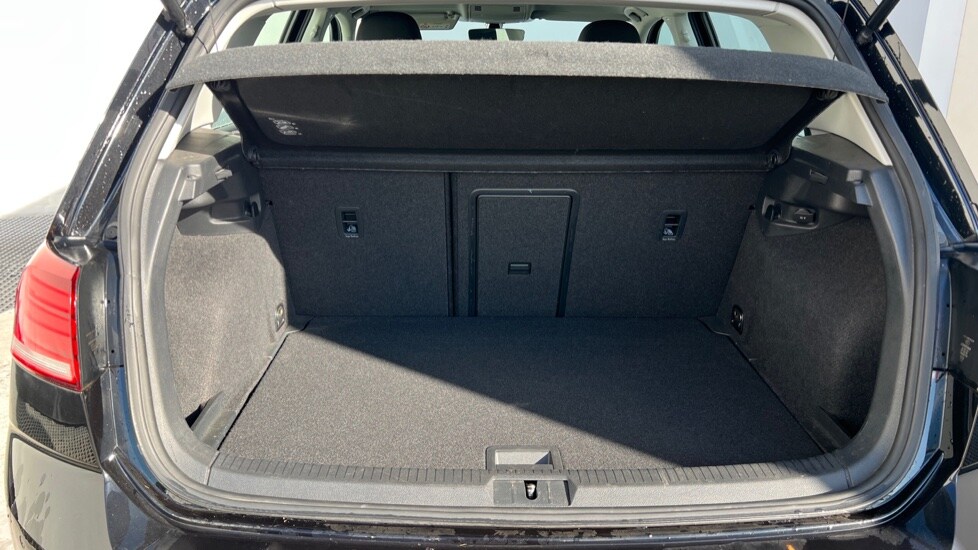 Used Volkswagen Golf 2018 for sale - 76112038: Photo 15