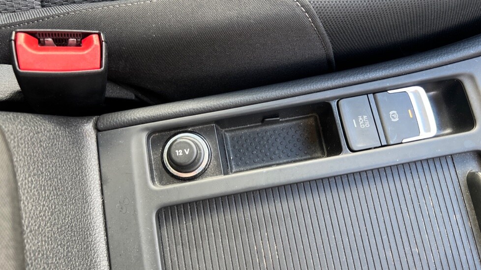 Used Volkswagen Golf 2018 for sale - 76112038: Photo 34