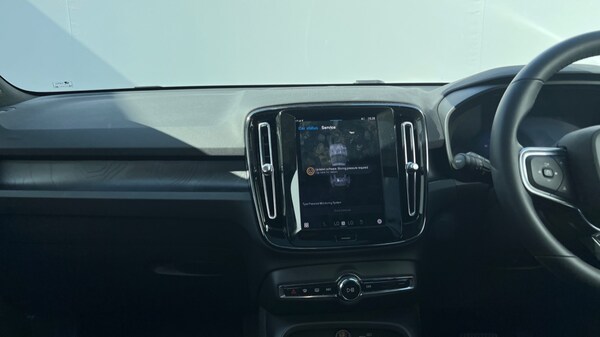 Used Volvo XC40 2025 for sale - 75254698: Photo 22