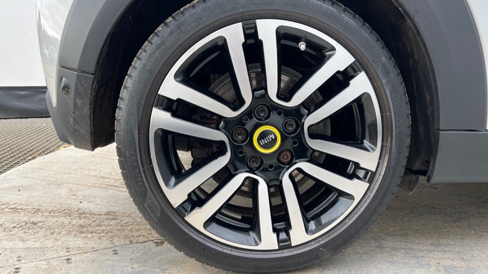 Used MINI Hatch 2021 for sale - 76297292: Photo 18