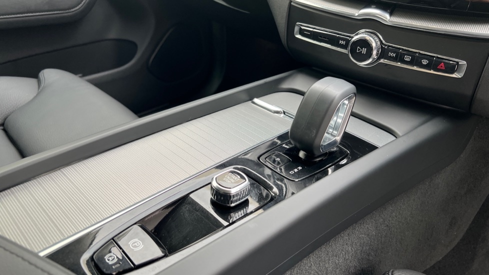 Used Volvo XC60 2024 for sale - 76597887: Photo 14