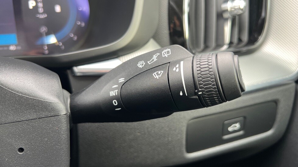 Used Volvo XC60 2024 for sale - 76597887: Photo 29