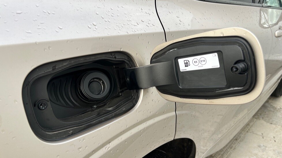 Used Volvo XC60 2024 for sale - 76597887: Photo 38