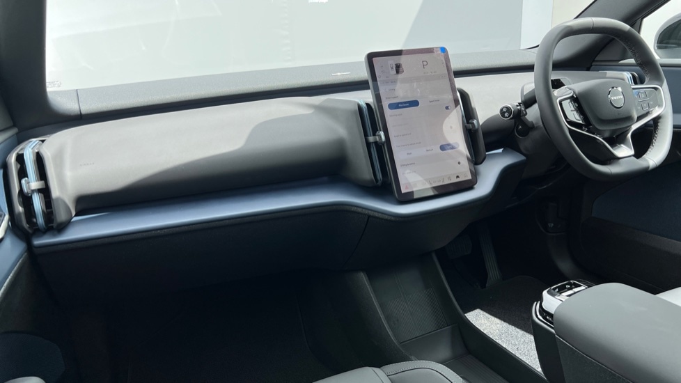 Used Volvo EX30 2025 for sale - 76544505: Photo 4